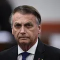 Antivacina e conspirações: o ator que vai interpretar Bolsonaro no cinema imagem
