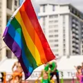 Apple retira aplicativos LGBTQIAP+ da App Store por ordem de governo imagem