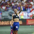 Autor de golaço, Ademir celebra retorno aos gramados: "Alegria" imagem