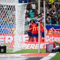 Bahia x Internacional: Onde assistir, escalações e arbitragem imagem