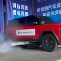 Bateria voadora: a aposta chinesa contra incêndios imagem