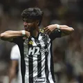 Biel aplica 'lei do ex' no Bahia após "incômodo" com Ceni; relembre imagem