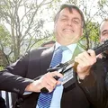 Bolsonaro já admitiu voto em Lula e pregou fuzilamento de FHC; relembre imagem