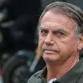 Cem dias em casa: Bolsonaro cumpre prisão domiciliar sob ordens do STF imagem