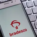Deu pane? App do Bradesco para de funcionar e deixa usuários na mão imagem