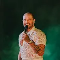 Diogo Nogueira e mais: paraíso na Bahia terá festival de samba gratuito imagem