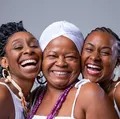 Elas no teatro: 3 espetáculos que mostram a arte feita por mulheres imagem
