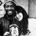 Ex-BBB que já namorou com Jimmy Cliff lamenta perda e mostra foto rara imagem