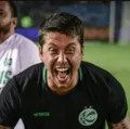 Ex-Vitória e vice-lanterna da Série A, Carpini dispara: "Sou muito bom!" imagem