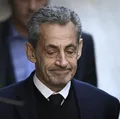 Ex-presidente da França, Sarkozy é preso por associação ilícita imagem