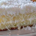 Geladinho e saboroso: aprenda a fazer o bolo de coco gelado perfeito imagem