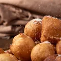 Gostoso e sem fritura: esse bolinho de chuva é ideal para seu lanche imagem