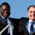 Hélio Negão chora ao ver Bolsonaro preso: "Meu irmão foi recolhido" imagem