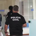Homem é preso em hospital por agredir esposa e enteada na Bahia imagem