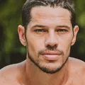 José Loreto é flagrado com nova affair em paraíso da Bahia; confira imagem