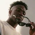 Modelo expõe vício sexual de Vini Jr: “Não consegue ter um diálogo” imagem
