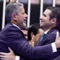 Motta aponta "eficiência" da Câmara ao aprovar isenção do Imposto de Renda imagem
