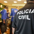 Operação desarticula rede de celulares roubados em Salvador imagem