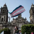 Projeto que veda cartazes de crianças trans avança na Câmara imagem
