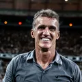 Próximo adversário do Bahia, Bragantino anuncia técnico ex-Vitória imagem