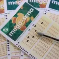 Quer ficar milionário? Mega-Sena acumula e vai a R$ 18 milhões imagem