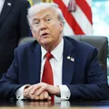 Trump comemora aniversário com evento do UFC na Casa Branca imagem