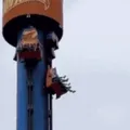 Vídeo: brinquedo trava e família fica presa a 100 m de altura no Beto Carrero imagem