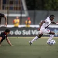 Vitória volta a sofrer com gol na reta final; relembre todos imagem