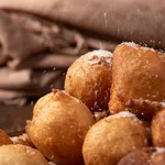 Gostoso e sem fritura: esse bolinho de chuva é ideal para seu lanche - Imagem