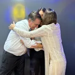 Michelle Bolsonaro fala em injustiça ao parabenizar filha - Imagem