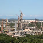 Petrobras reativa fábrica na Bahia e deve gerar mais de 2 mil empregos - Imagem