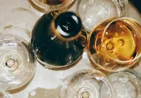 A série famosa que “previu” casos de intoxicação com metanol no Brasil