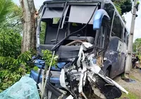 Acidente na BR-415 deixa um morto e três feridos no sul da Bahia