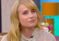 Angélica relembra abuso que sofreu na adolescência: "Eu sofri" imagem
