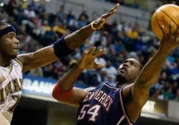 Aos 54 anos, morre astro que fez história na NBA imagem