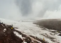 Avalanche no Nepal: 7 mortos e desaparecidos em Yalung Ri após tempestade imagem