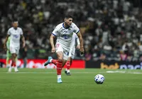 Bahia x arbitragem: Kanu e Michel Araújo detonam juiz e VAR imagem