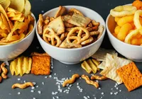 Biscoito de cerveja crocante: pronto em minutos e poucos ingredientes imagem