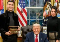 CR7 vai a jantar com Trump e vídeo dos dois juntos viraliza; assista imagem