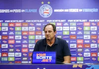 Ceni elogia "luta" do Bahia e rebate críticas do Palmeiras ao gramado imagem