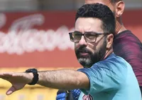 Clubes baianos surpreendem e anunciam o mesmo treinador; entenda