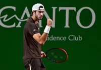 Costa do Sauípe Open estreia chave principal com vitória de brasileiro imagem