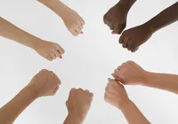 Depois do 'todes', governo barra expressões consideradas racistas