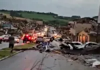 Desastre! Sobe para 6 o número de mortos por tornado no Paraná imagem