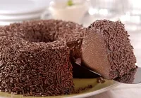 Esse brigadeirão saboroso feito na airfryer é a sobremesa perfeita imagem