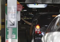 Estacionamento gratuito? Relembre início da cobrança em shoppings de Salvador