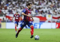 Everton Ribeiro comemora retorno: "Treinei forte para estar pronto"