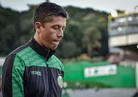 Ex-Vitória encara o Bahia para transformar duelo em "divisor de águas"