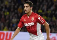 Ex-astro de seleção é julgado por estupro e agressão sexual