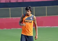 Ex-vitória é anunciado pelo Juazeirense como reforço para o Baianão 2026